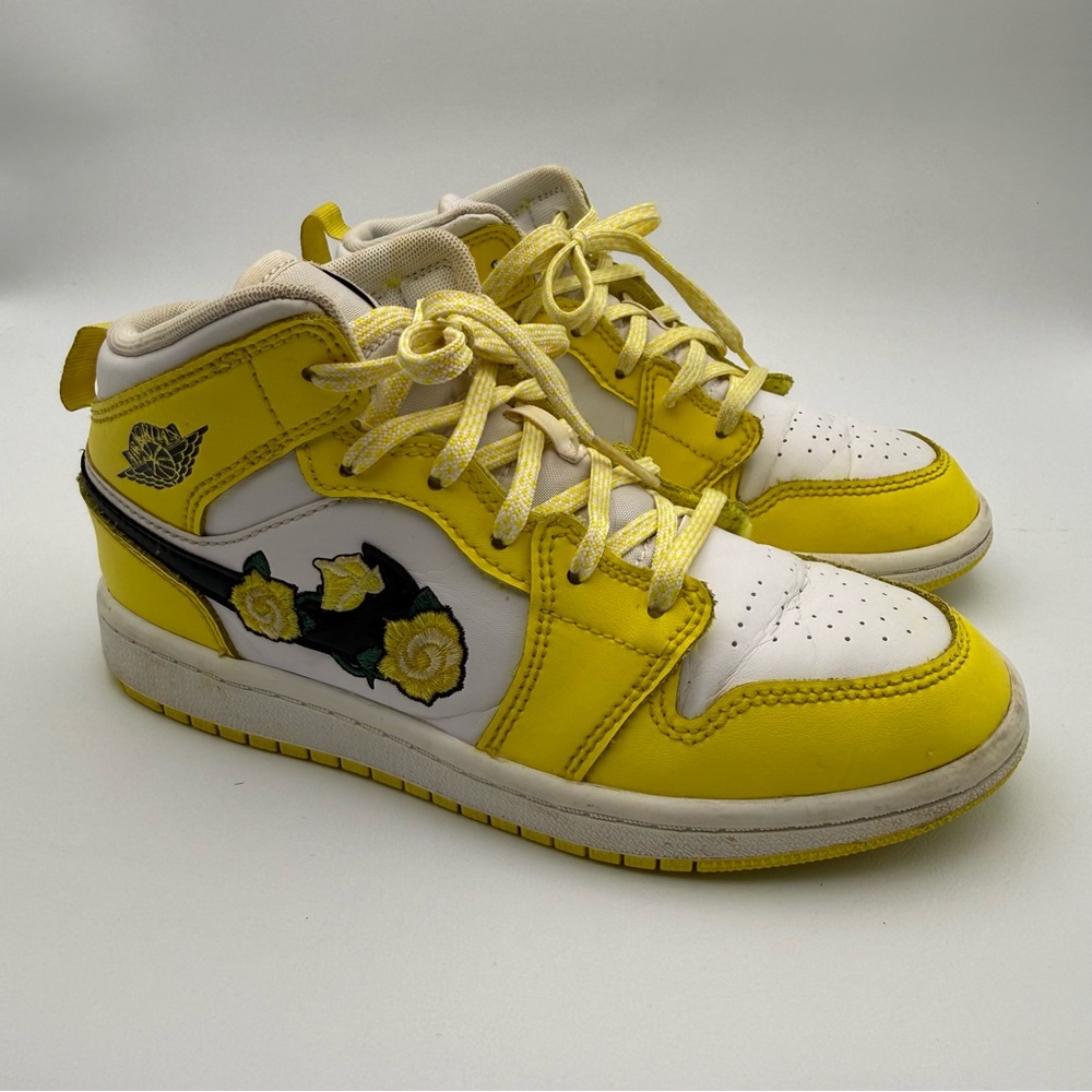 Nike Air Jordan 1 Mid GS “Dynamic Yellow Floral” Rose Patch Sneakers Size 1Y